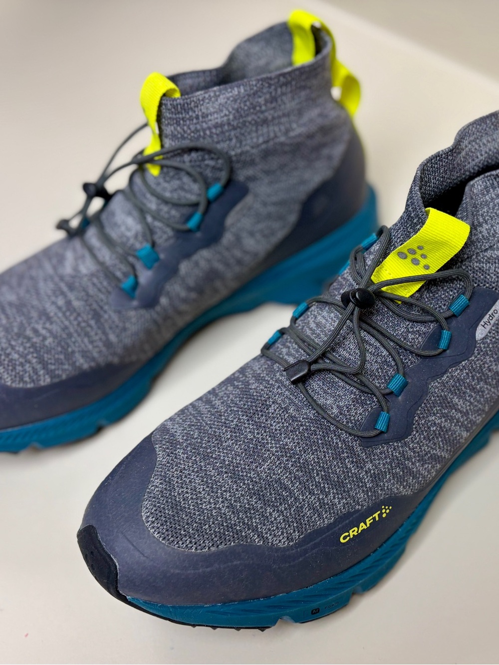 Craft Men's Gray Knit Athletic Shoes with Teal Sole and Neon Yellow Accents